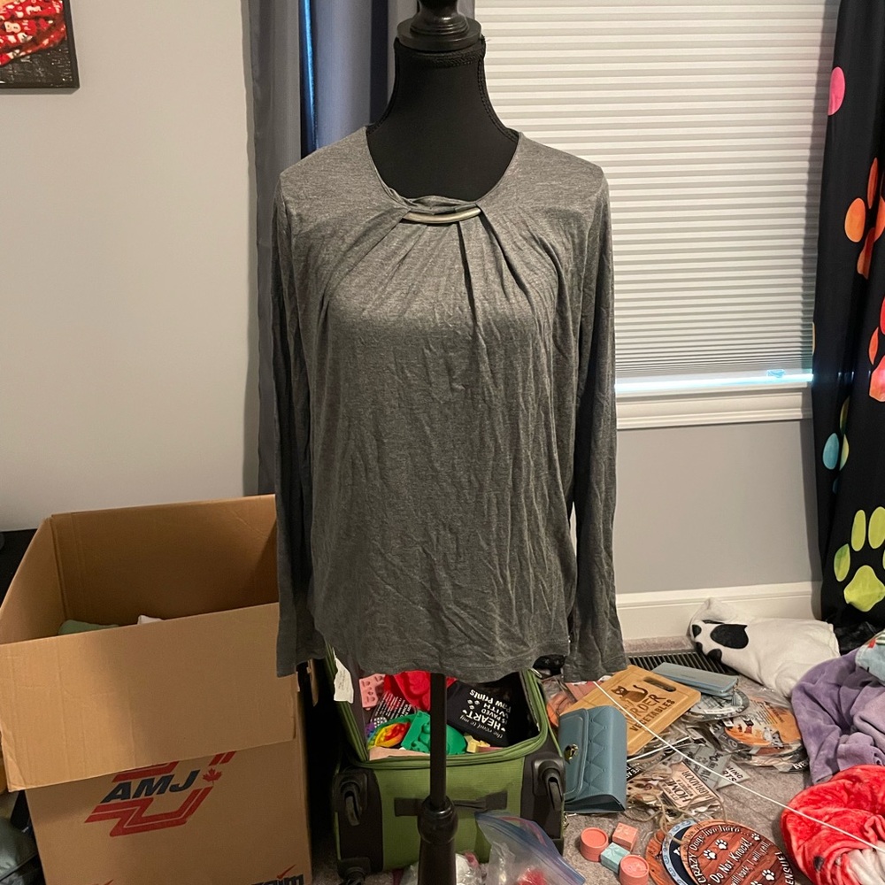 H&M Gray Long Sleeve Pleated Blouse